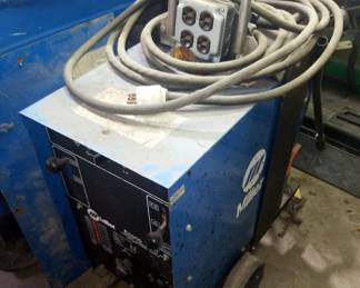 Miller Electric Mfg Co Econo Twin Arc Welder