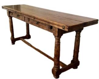 Lot 022.  
Furniture Classics Bellmore Drop Leaf Table