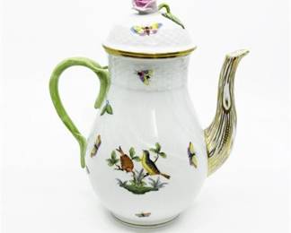 Lot 142
Herend Rothschild Bird and Rose Coffee Pot