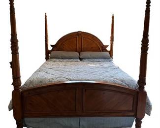 Lot 019 
Vintage Furniture of America King Size Four Poster Solid Cherry Wood Bed Frame