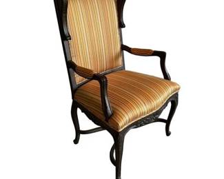 Lot 081  
Vintage Antique Upholstered Mahogany Chair