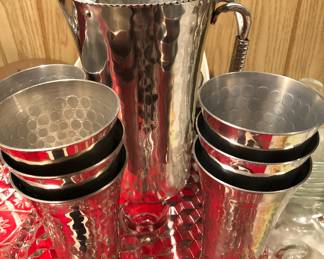 MATCHING PITCHER AND GLASSES