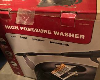 PRESSURE WASHER NEW IN BOX