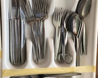 FLATWARE