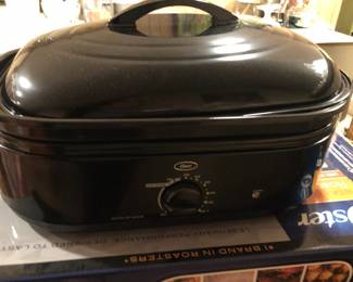 ROASTER LIKE NEW