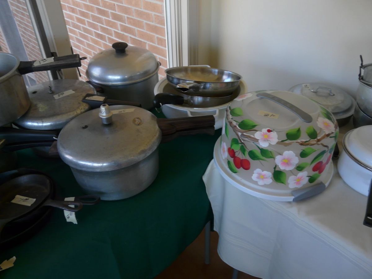 Twins Estate & Tag Sales Massive Sale starts on 11/3/2023