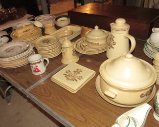 Misc Pfaltzgraff pieces