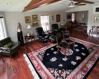 Den furniture  Rug is 12'x8'
