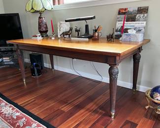 Library Table ~ New York Craftsmen Union Label ~ Nice legs!!