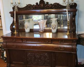 DINING ROOM SET IS "BEST OFFER" WHICH MUST BE ACCEPTED BY THE FAMILY.
matching antique 3 piece solid oak dining set