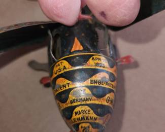 antique Marke Lehmann mechanical beetle toy. Does NOT wind