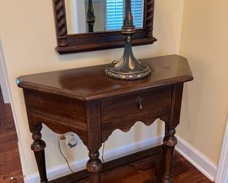 Vintage Ethan Allen console table