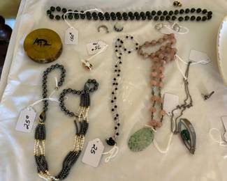 Jade, gold & pink crystal jewelry