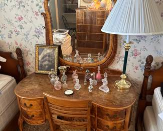Maple dressing Table