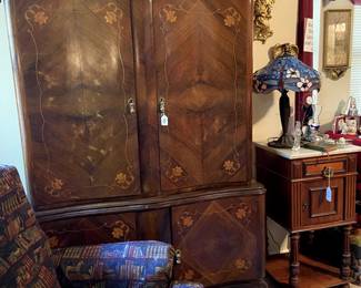 Another beautiful armoire!