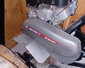 Craftsman 825 Series - 24" Rototiller 