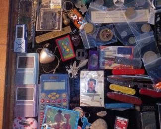 Knifes - Coin Collection