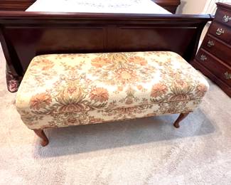Upholstered Bench 