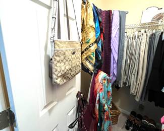 Purses & Scarves 