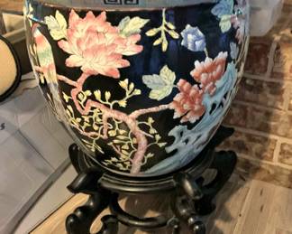 Oriental style fish bowl on stand