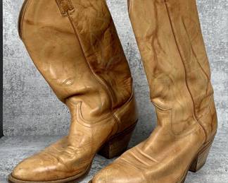 #53 • Vintage Caramel Cowboy Boots Made in the U.S.A - Mens Size 9
