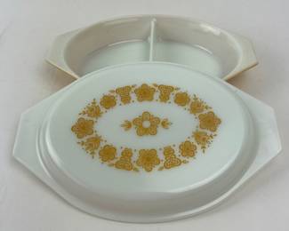 #57 • Pyrex Butterfly Gold 1 Quart Divided Casserole Dish with Lid
