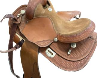 #75 • Ready to Ride Bob Loomis Reiner Reining Saddle - 16" with Pad, Accessories
