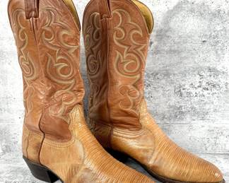 #81 • Vintage Nocona Lizard Cowboy Boots - Mens Size 9, Style 1522-30-403
