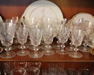 Set crystal stemware
