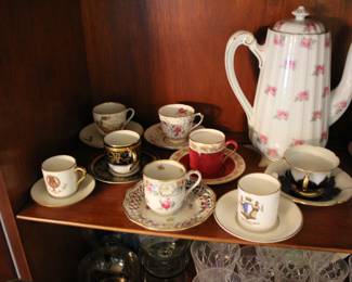 Demitasse cups & saucers