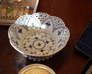Royal Copenhagen blue fluted full lace fruit bowl #1061