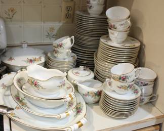 Set "Merivale" Holly China from Occupied Japan