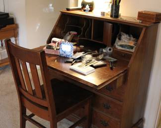 Drop front ladies writing desk
