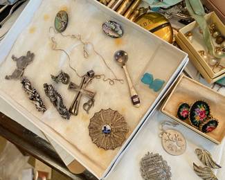 Sterling jewelry, Delft necklace