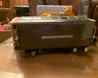 Lionel train tender