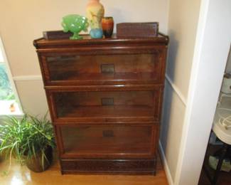Globe Wernicke antique bookcase