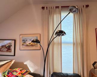floor lamp