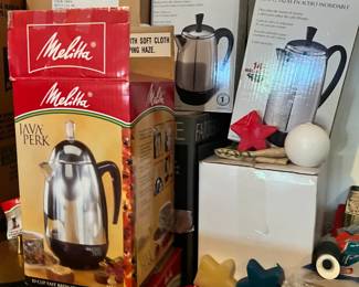 loads of various coffee makers