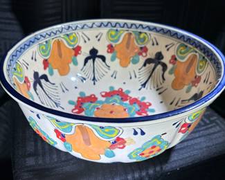 Mexican pottery bowl 