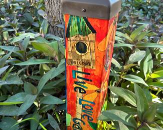 Red in the garden. “Live, Love, Garden” Garden Art Pole