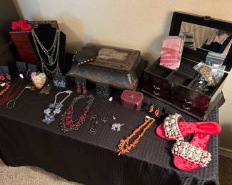 High-end costume jewelry 