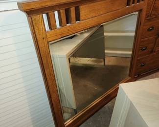 Dresser mirror