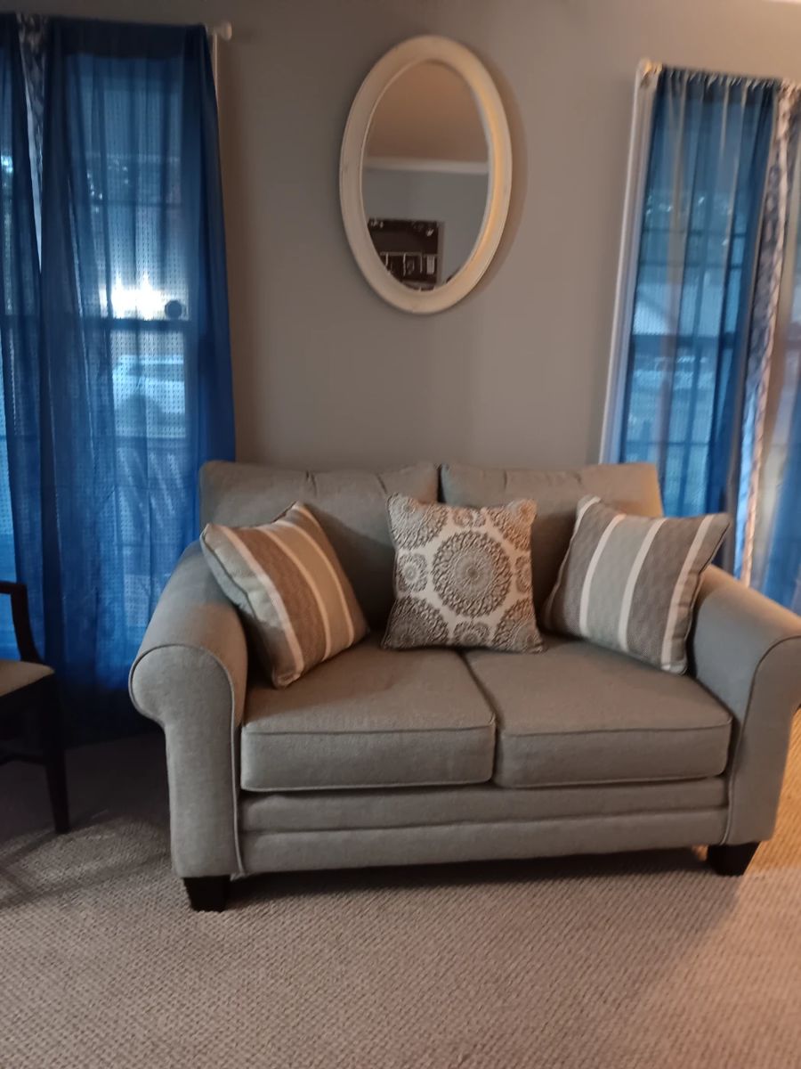 D1 SIMPLY, NICE CORDOVA SALE in Cordova, TN starts on 10/27/2023