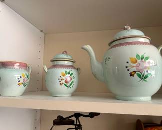 Calyx Ware Adams Lowestoft Tea Set 