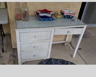 Vintage 4 piece Wicker Set 