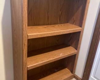 3 Tier Oak Veneer Bookshelf