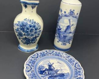 Vintage Delft Blue Trio