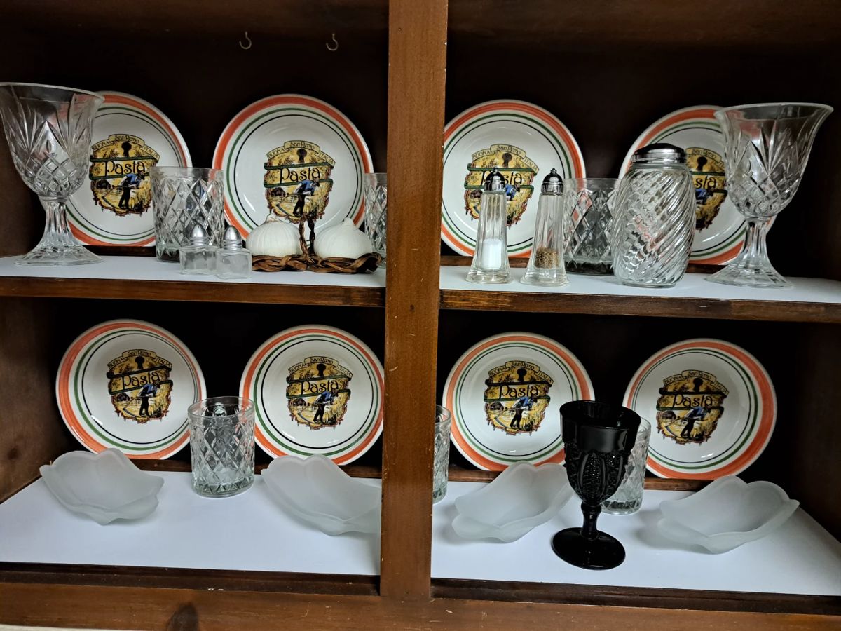 Estate Sales by Creative Tag awesome sale! starts on 11/18/2023