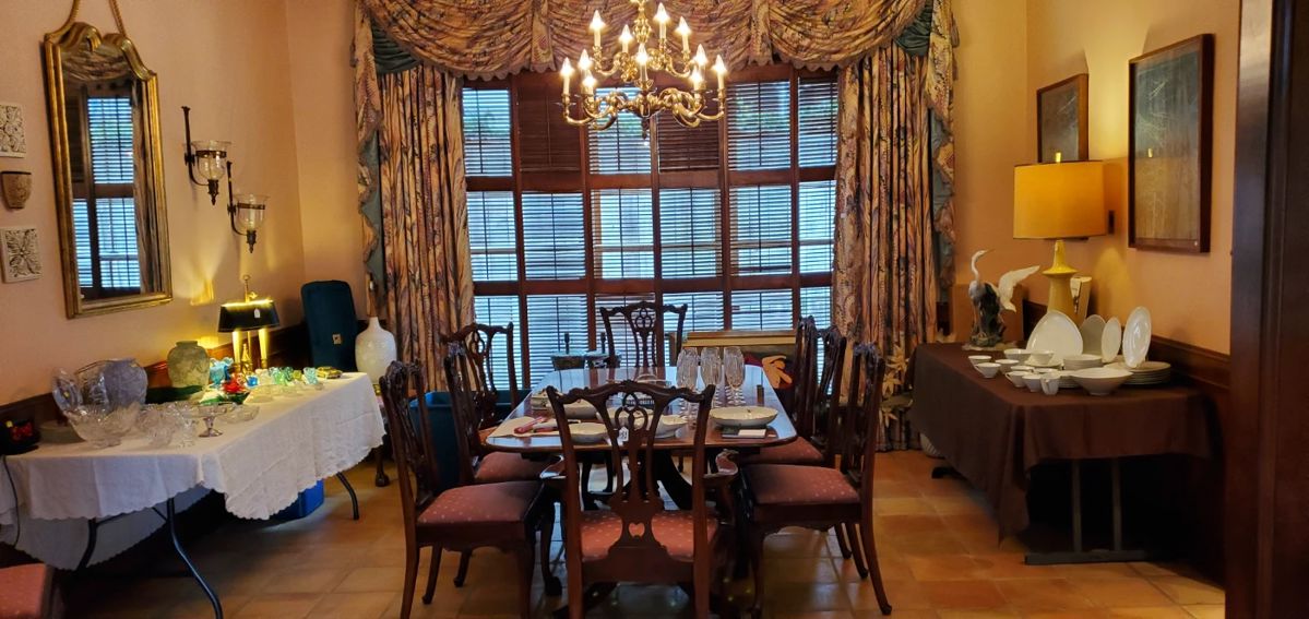 Southampton Estate Sale in Houston, TX starts on 11/3/2023