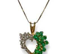 Fine 14k Yellow Gold Emerald & Diamond Heart Pendant on 18.5in 14k Gold Chain.